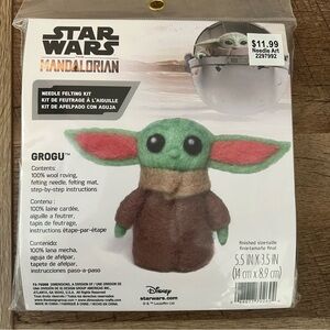 NEW Star Wars The Mandalorian Grogu Needle Felting Kit - Green & Brown